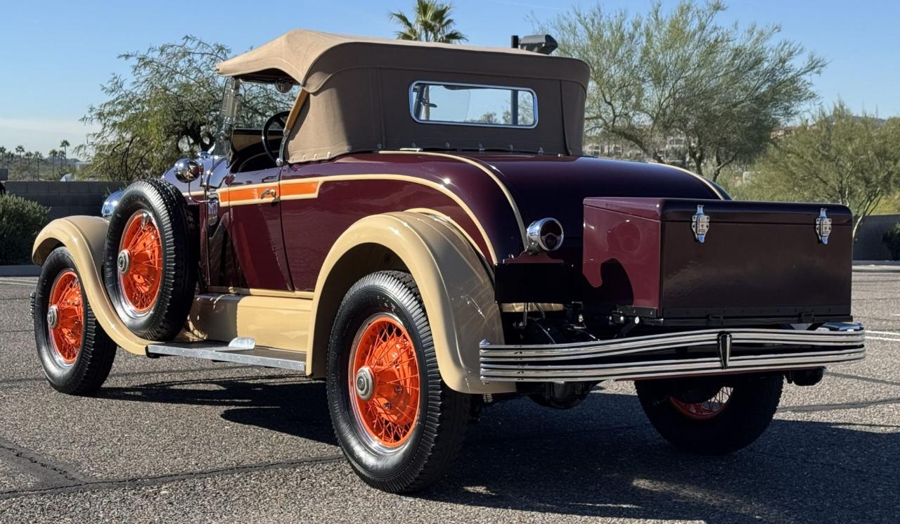 1928 Chrysler Model 72 Roadster