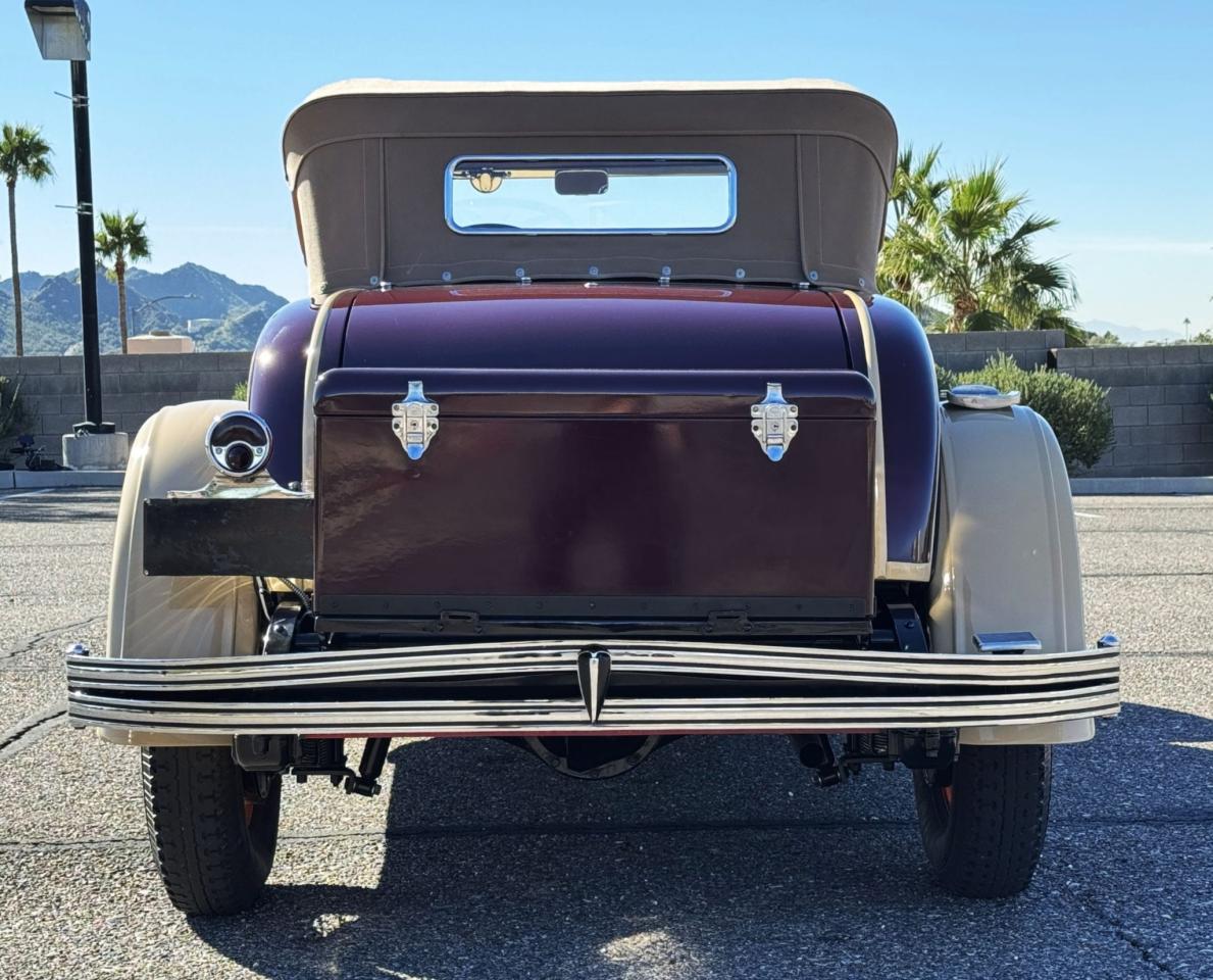 1928 Chrysler Model 72 Roadster