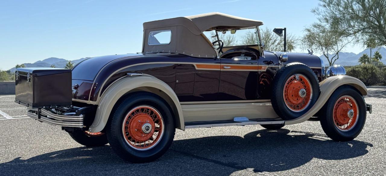 1928 Chrysler Model 72 Roadster