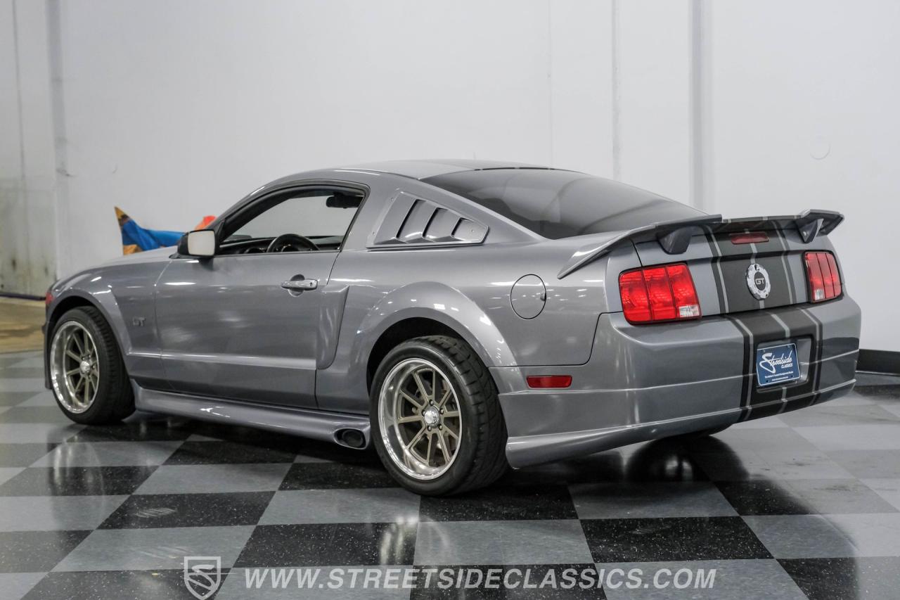 2006 Ford Mustang GT Eleanor Tribute