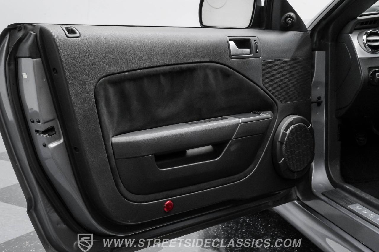 2006 Ford Mustang GT Eleanor Tribute