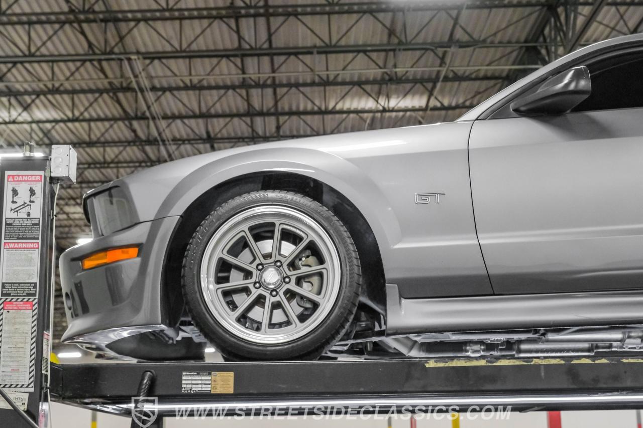 2006 Ford Mustang GT Eleanor Tribute