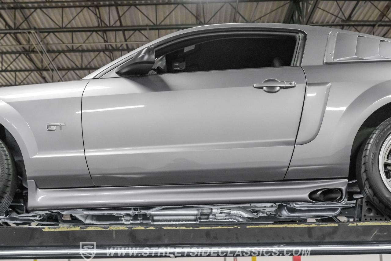 2006 Ford Mustang GT Eleanor Tribute