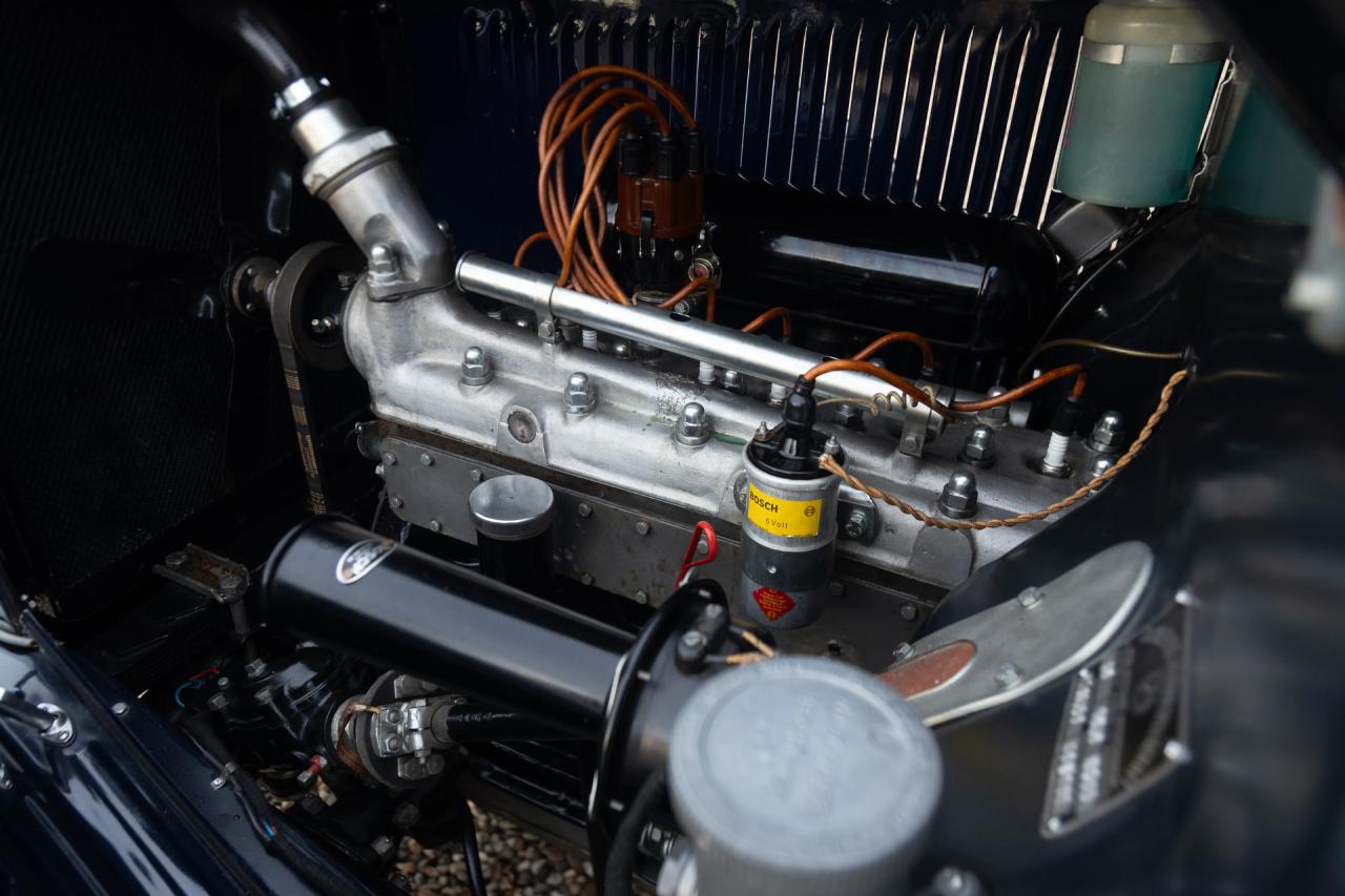 1935 Mercedes - Benz Mercedes Benz 200 Cabriolet C &ldquo;Bare metal-Frame off restoration&rdquo;