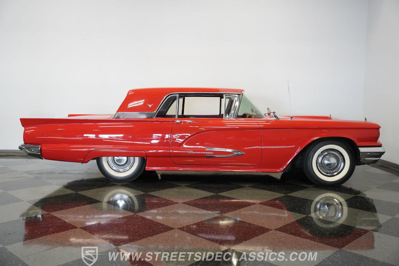 1959 Ford Thunderbird