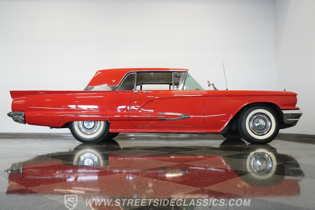 1959 Ford Thunderbird