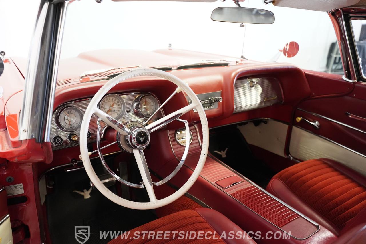 1959 Ford Thunderbird