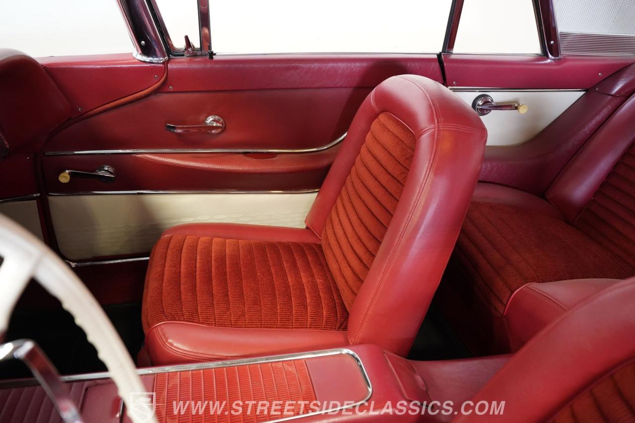 1959 Ford Thunderbird