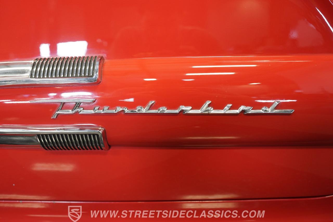 1959 Ford Thunderbird