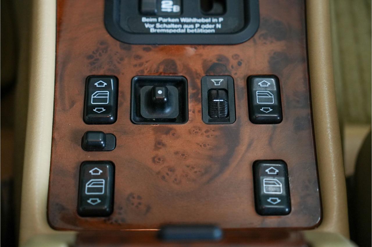 1990 Mercedes - Benz Benz