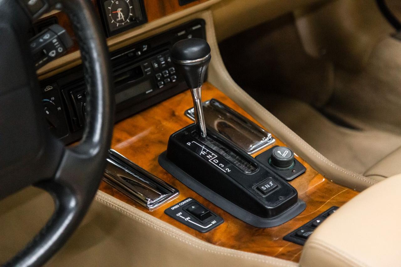 1995 Jaguar 40000 mile 6 cyl XJS