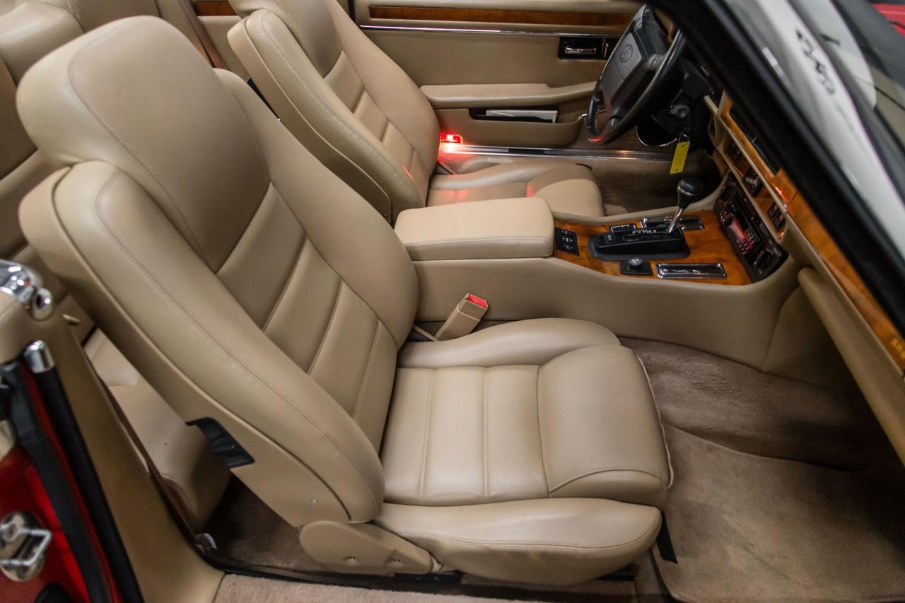 1995 Jaguar 40000 mile 6 cyl XJS