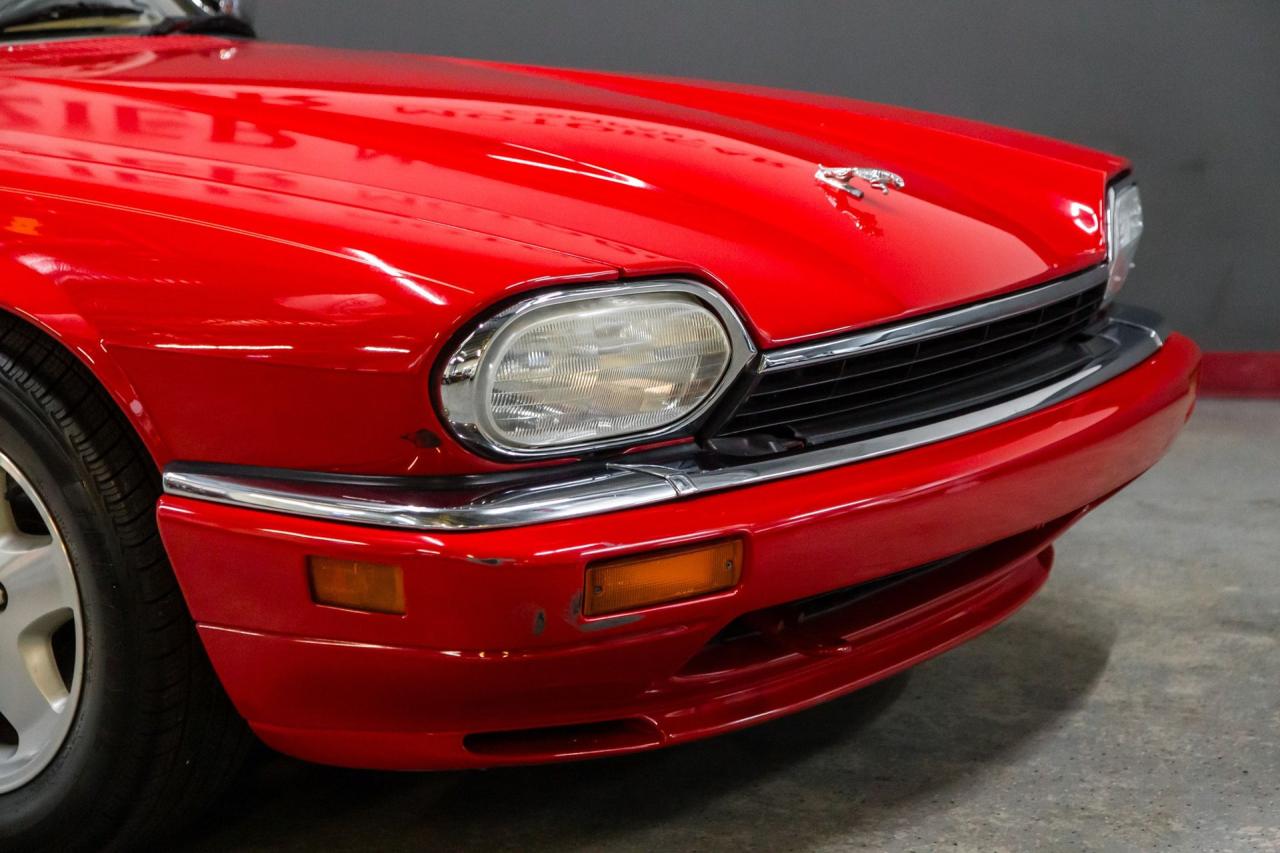1995 Jaguar 40000 mile 6 cyl XJS
