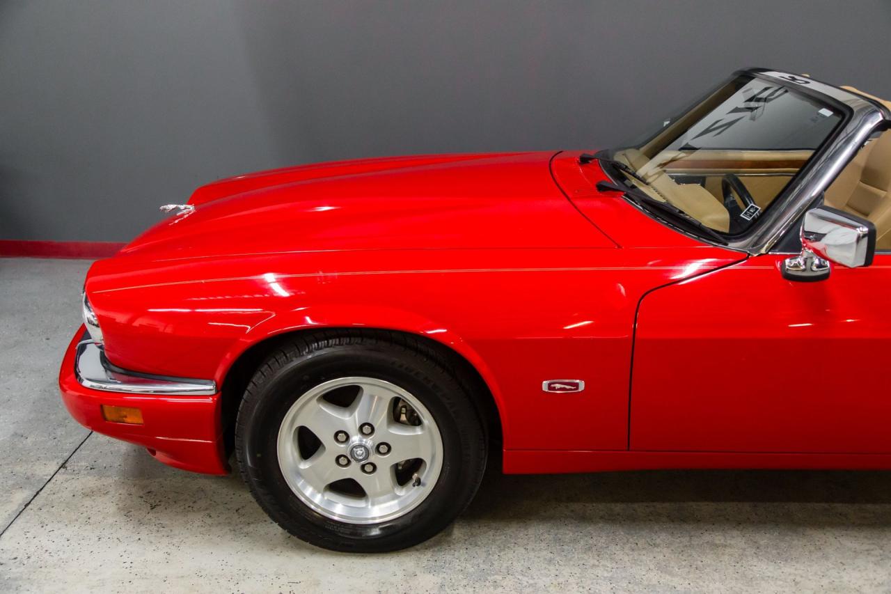 1995 Jaguar 40000 mile 6 cyl XJS