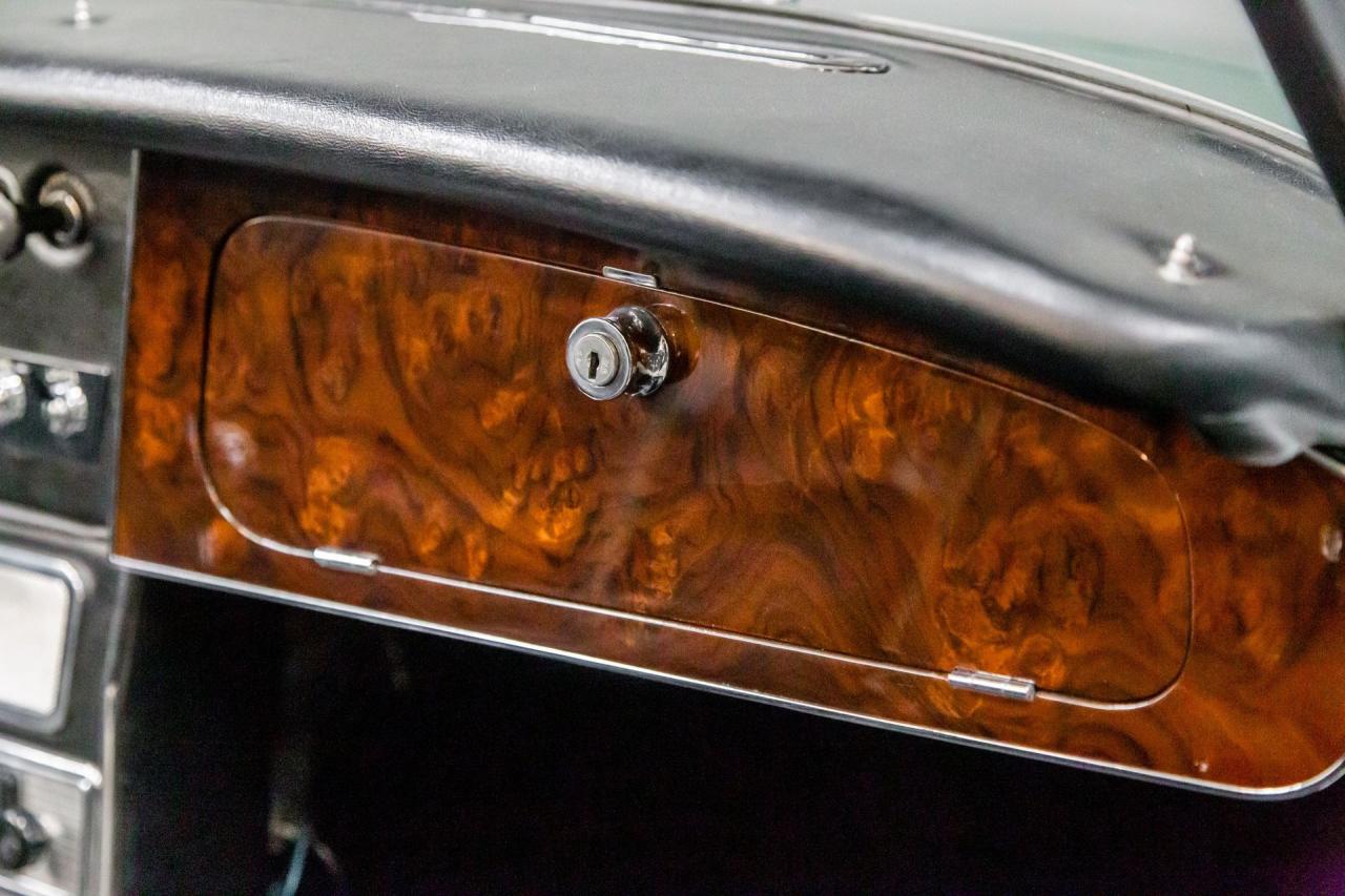 1967 Austin - Healey 3000 MKIII