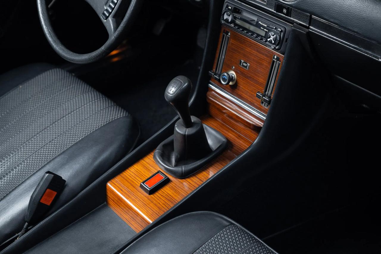 1973 Mercedes - Benz 350 SL R107