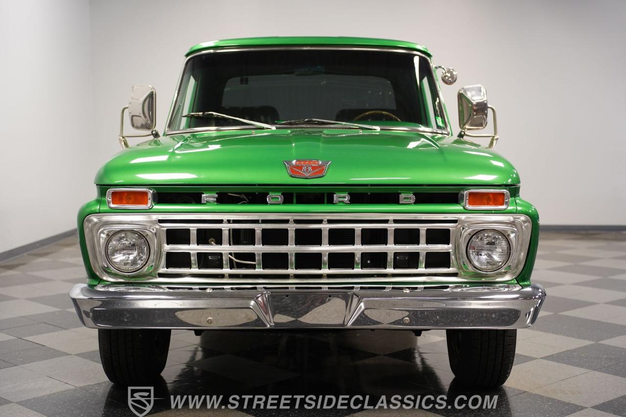 1965 Ford F-100