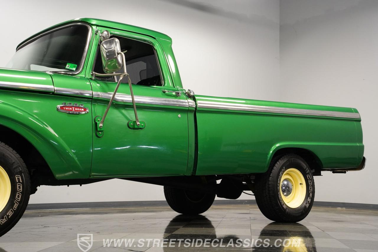 1965 Ford F-100