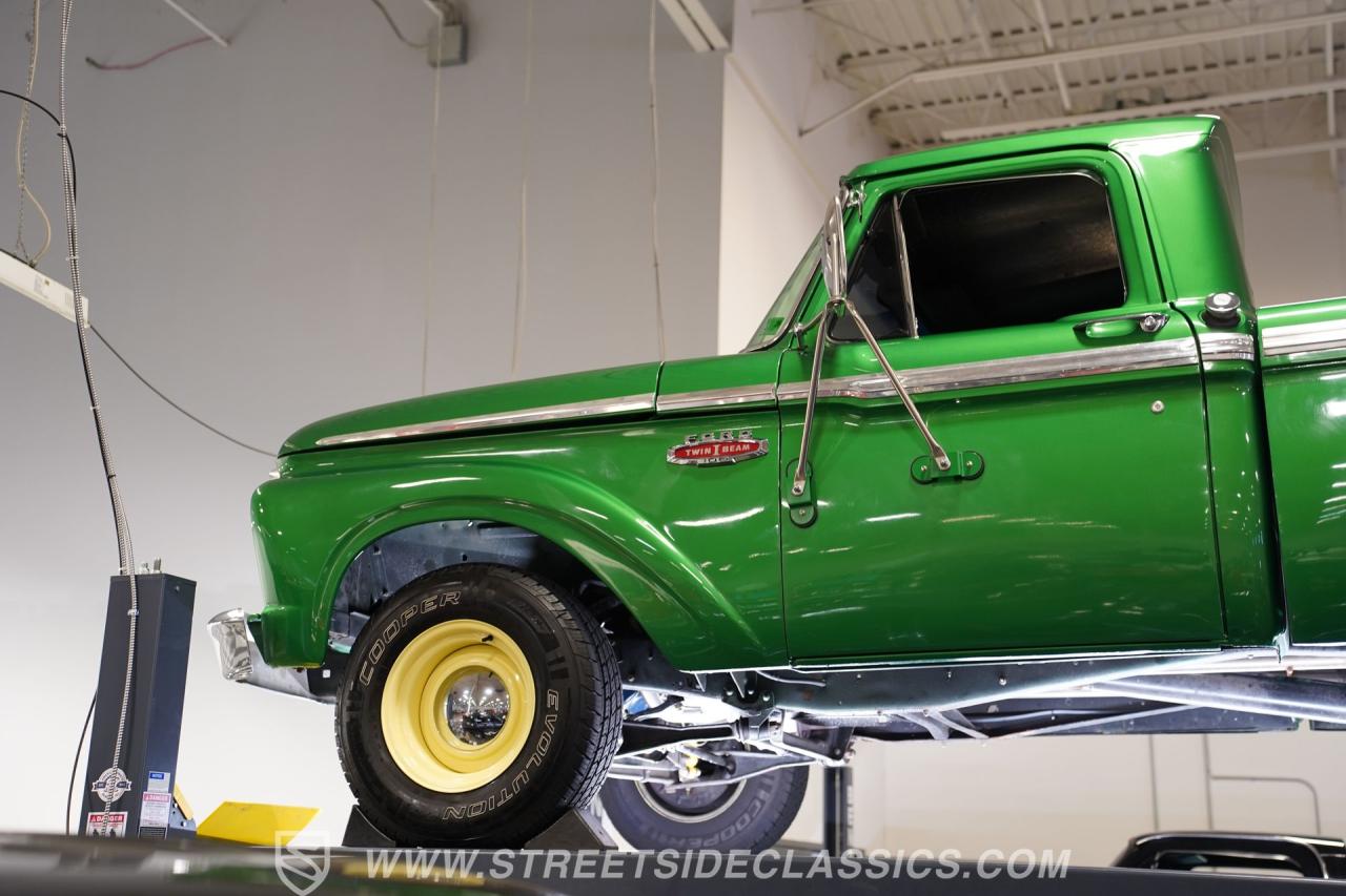 1965 Ford F-100