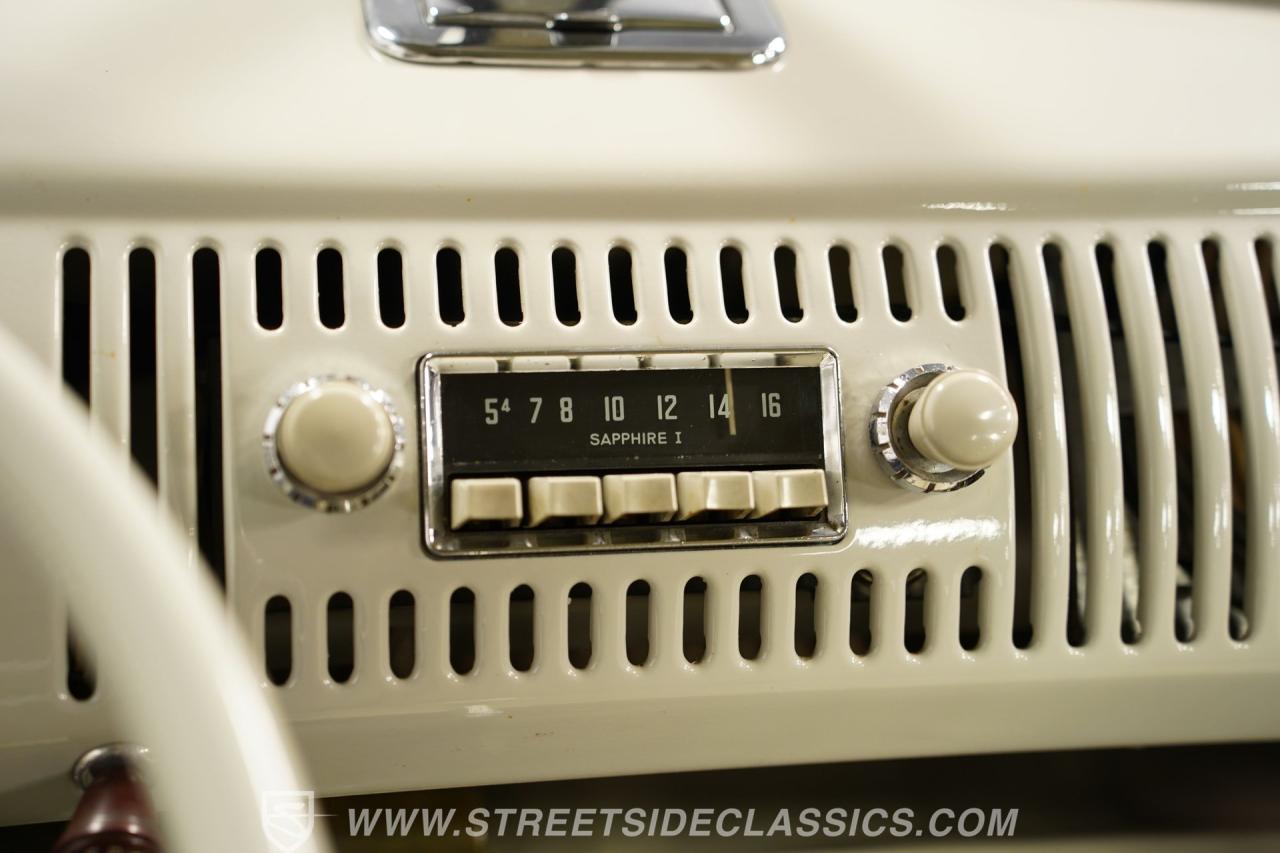 1964 Volkswagen Type 2 21 Window Deluxe