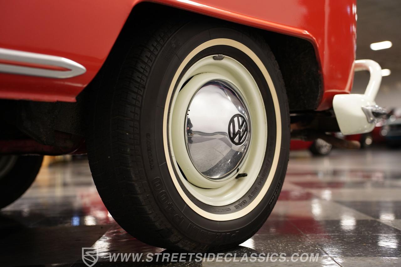 1964 Volkswagen Type 2 21 Window Deluxe