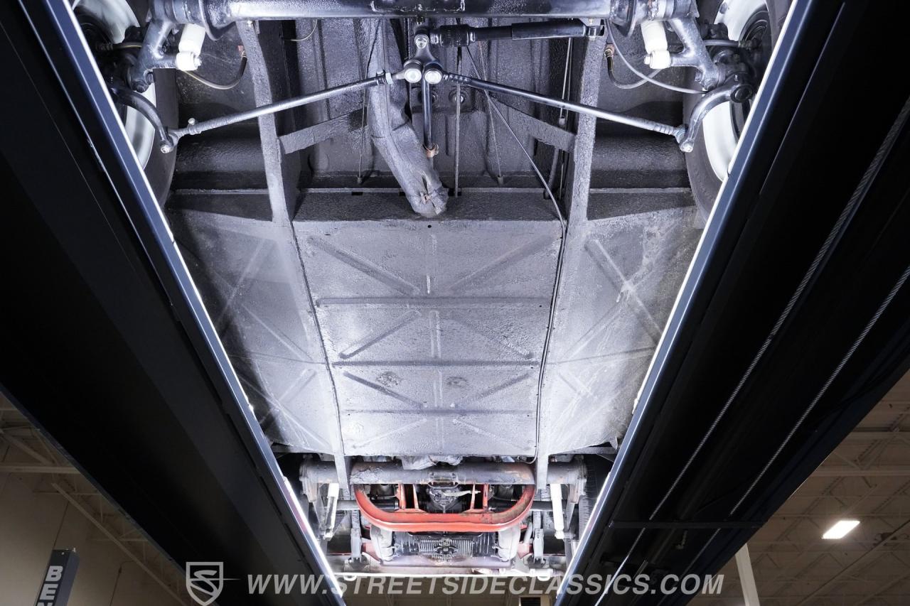 1964 Volkswagen Type 2 21 Window Deluxe