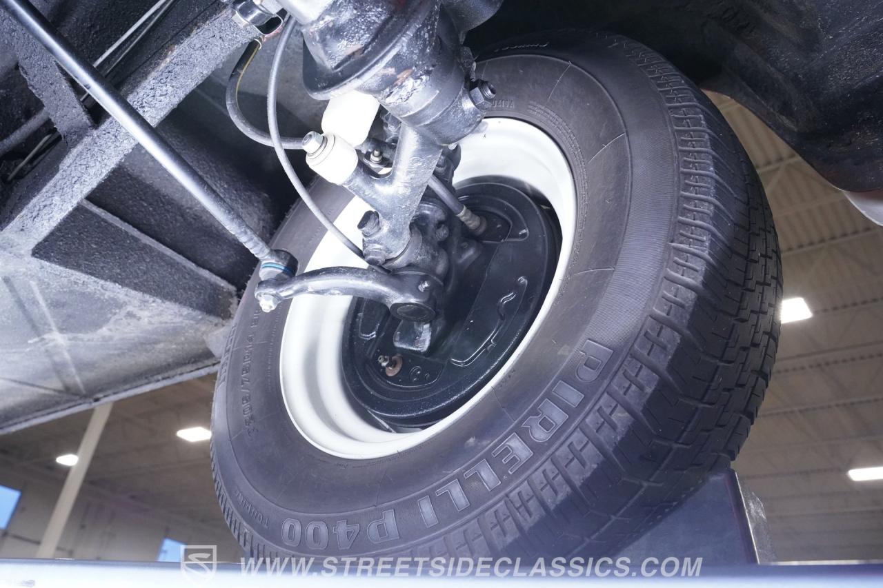 1964 Volkswagen Type 2 21 Window Deluxe