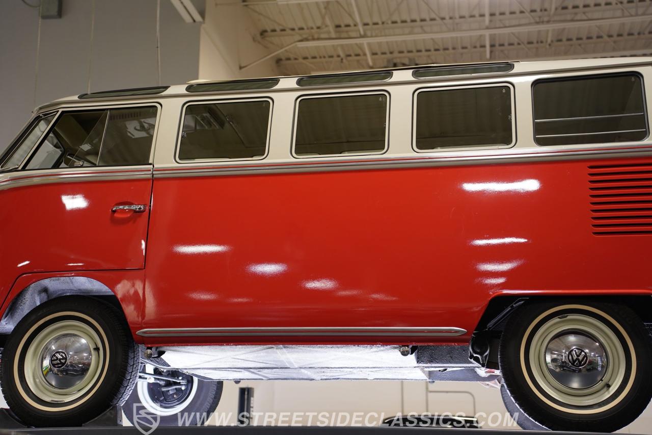 1964 Volkswagen Type 2 21 Window Deluxe