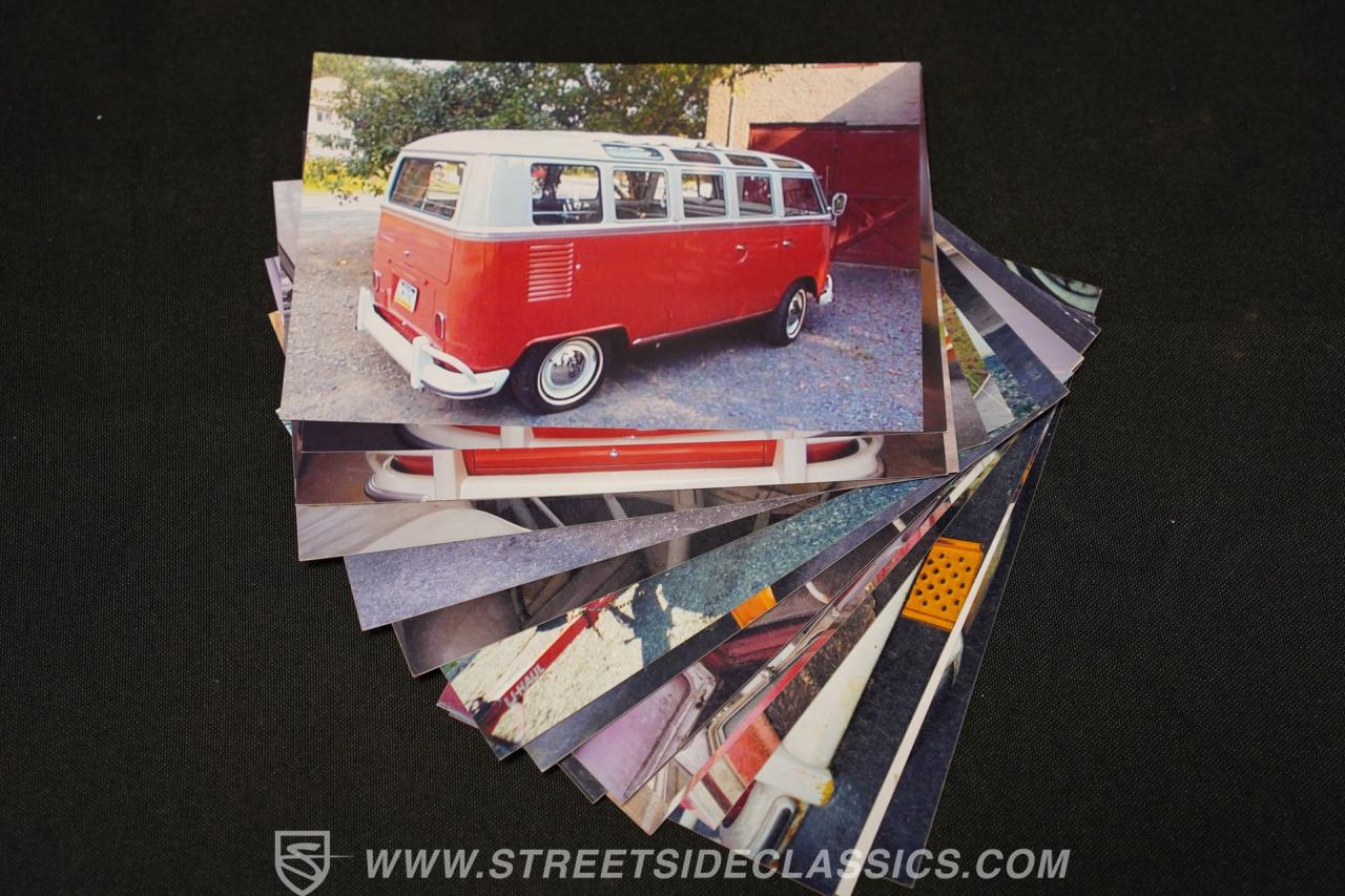 1964 Volkswagen Type 2 21 Window Deluxe