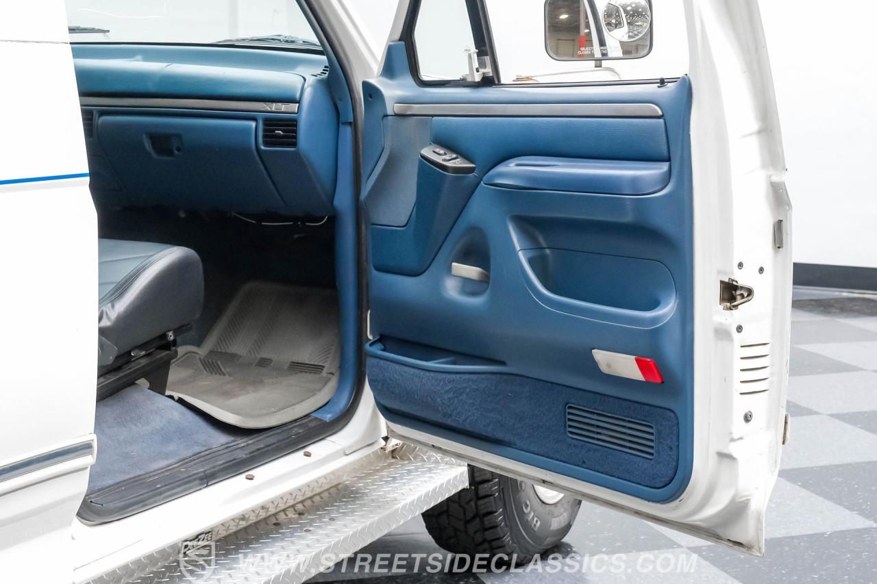 1994 Ford Bronco XLT 4X4