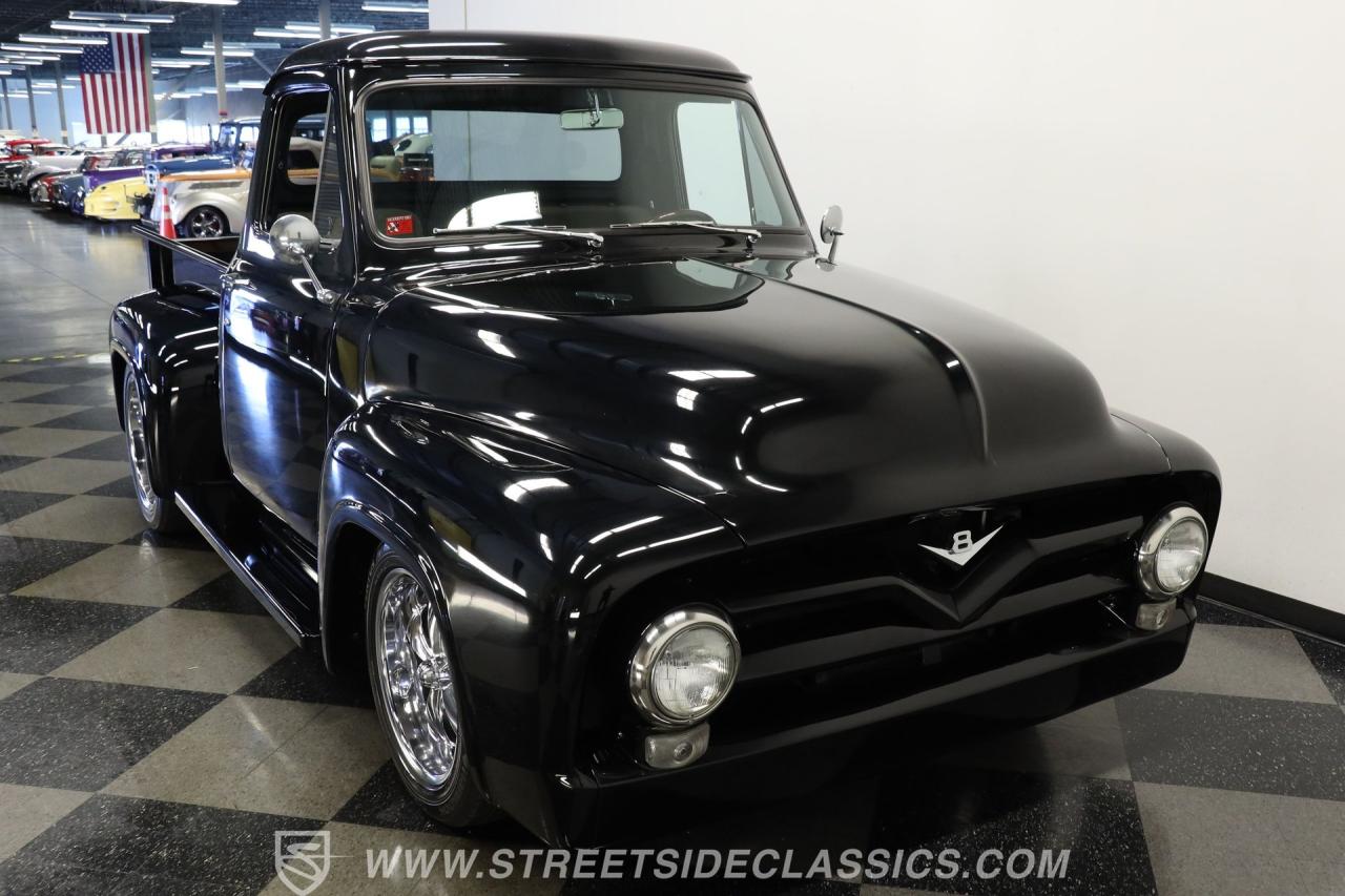 1955 Ford F-100 Restomod