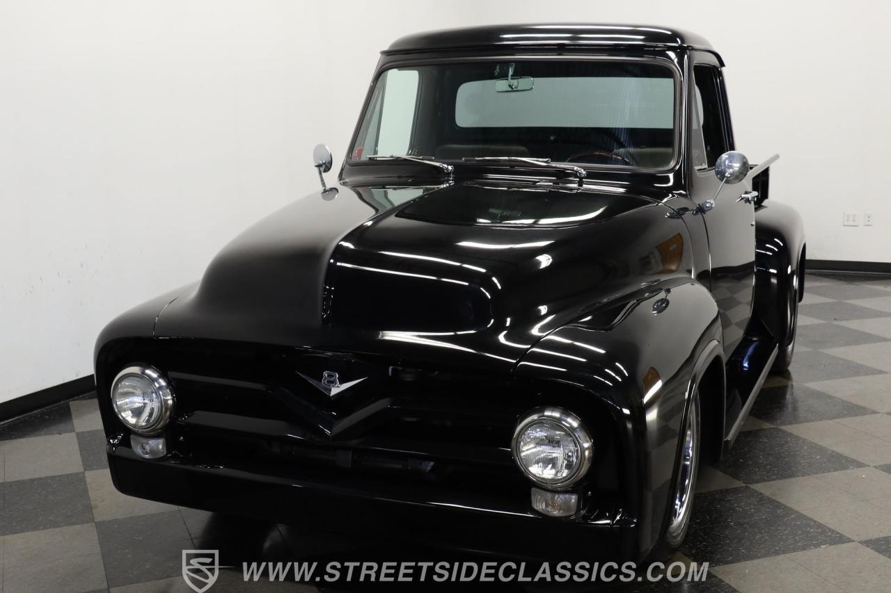 1955 Ford F-100 Restomod
