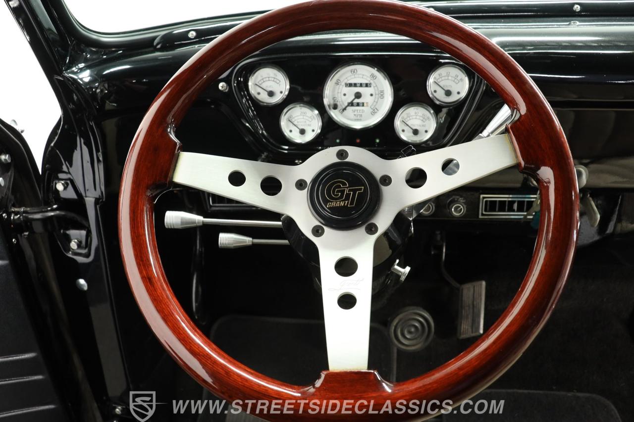 1955 Ford F-100 Restomod