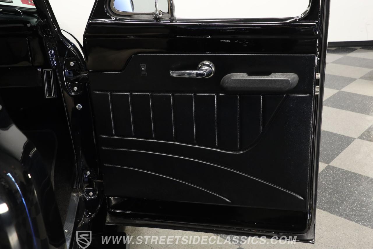 1955 Ford F-100 Restomod