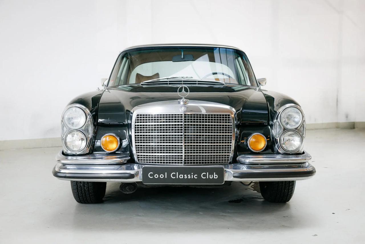1971 Mercedes - Benz 280 SE 3.5 Coup&eacute;