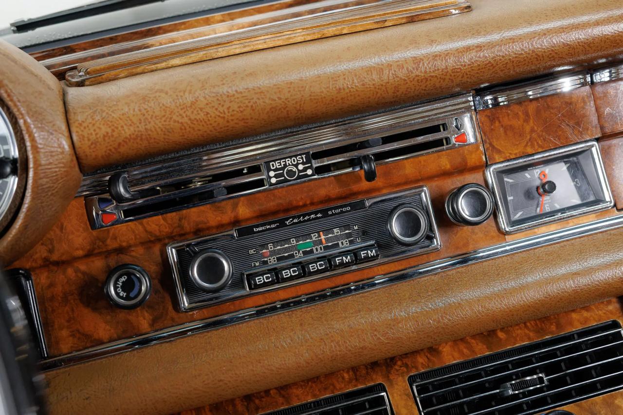 1971 Mercedes - Benz 280 SE 3.5 Coup&eacute;