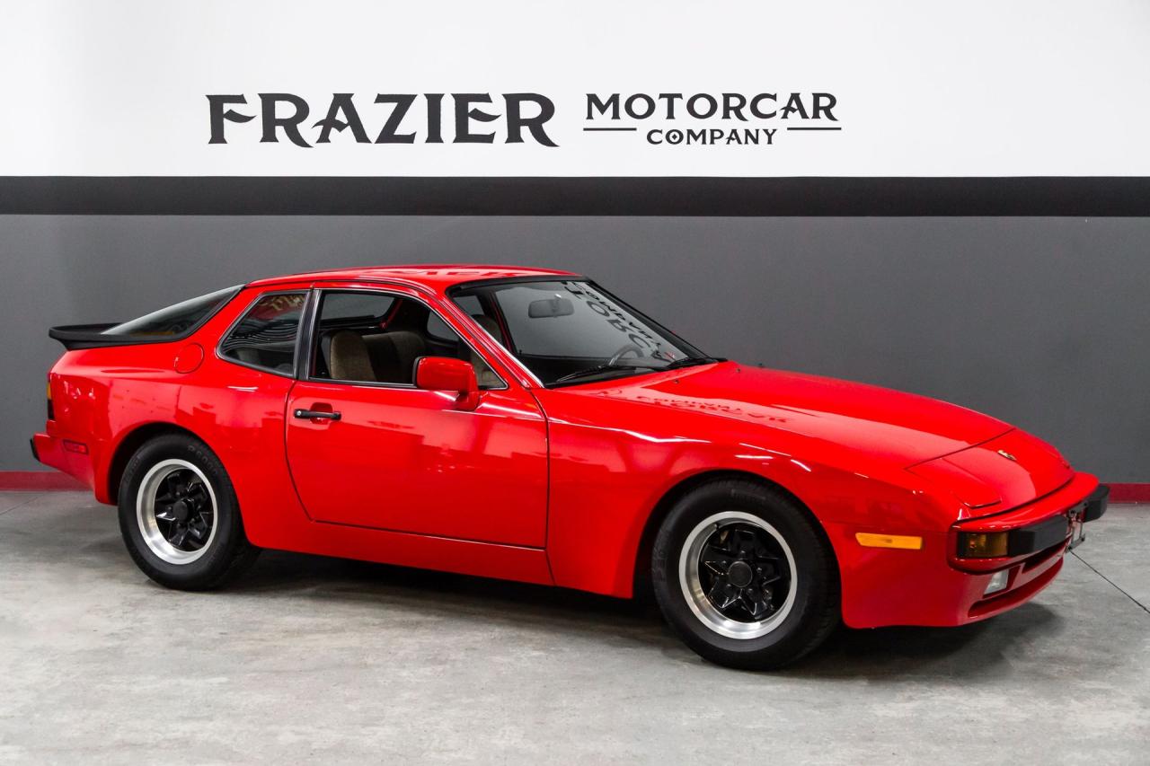 1983 Porsche 22296 mile 944