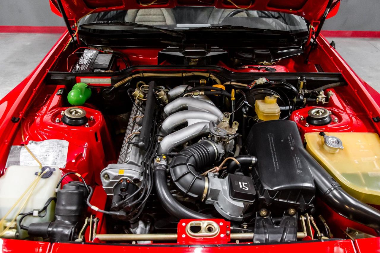 1983 Porsche 22296 mile 944