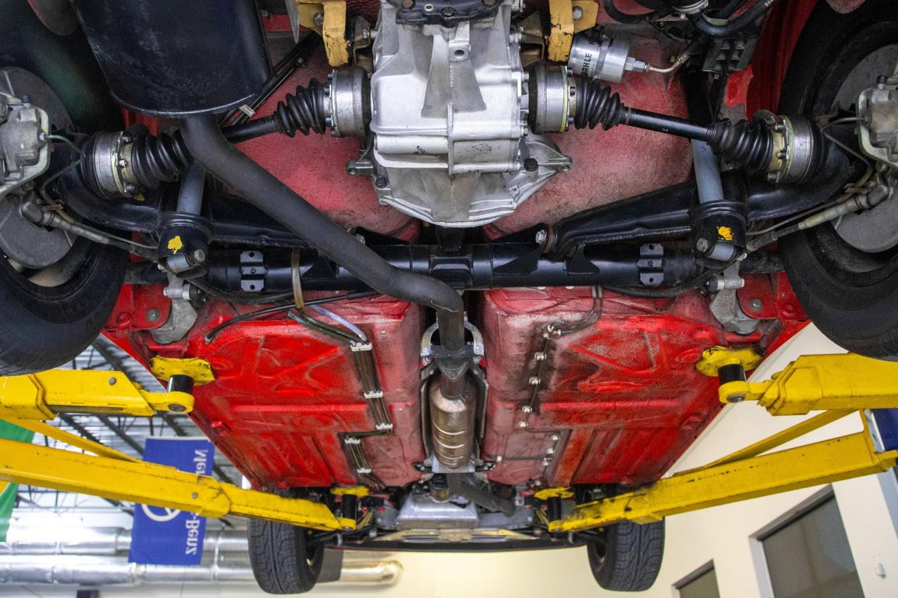 1983 Porsche 22296 mile 944