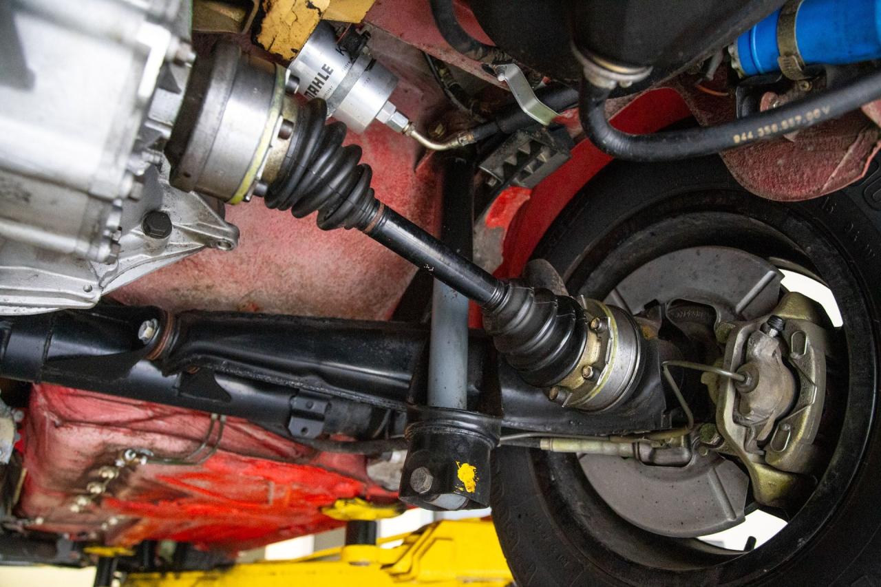 1983 Porsche 22296 mile 944