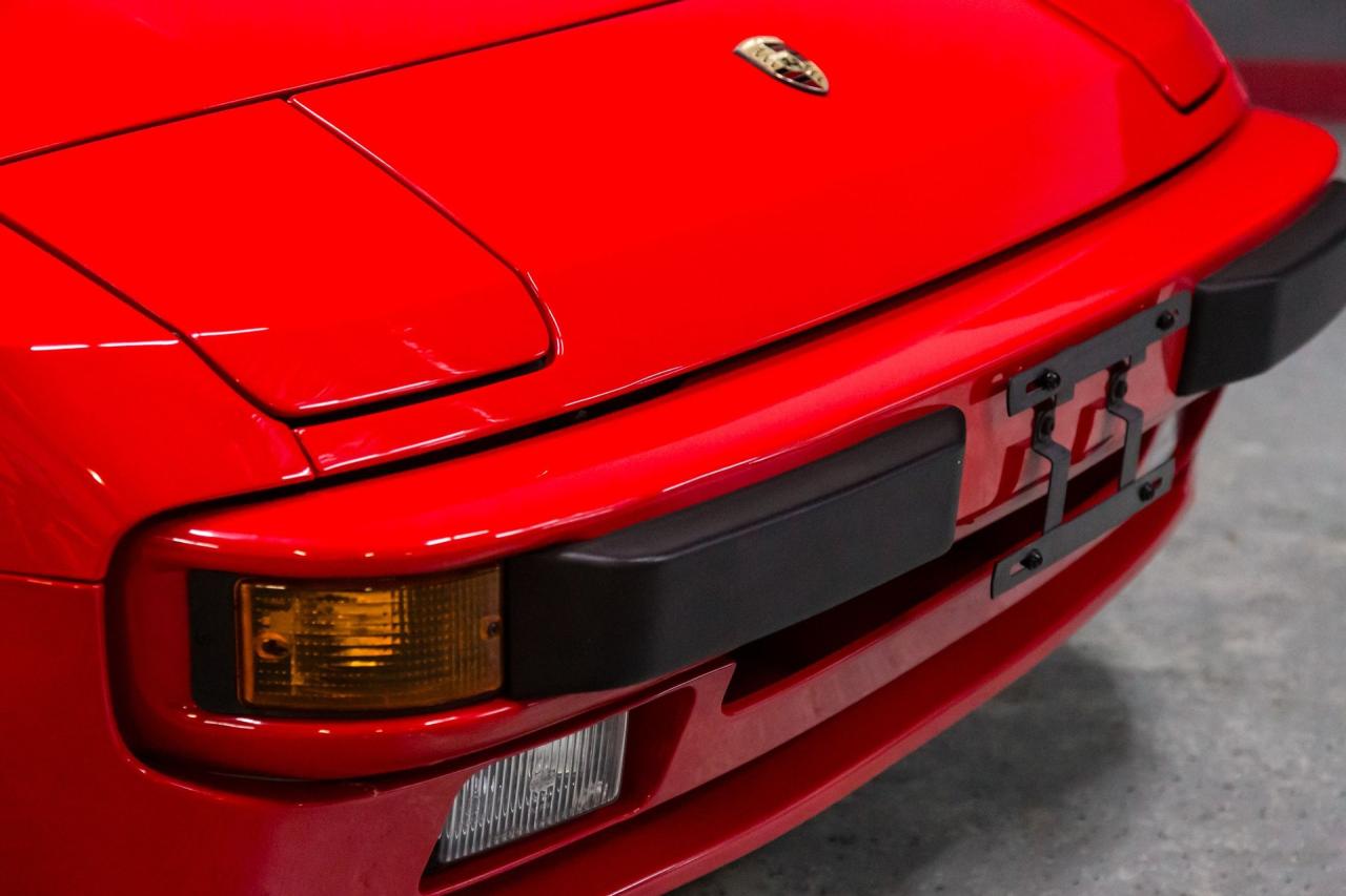 1983 Porsche 22296 mile 944