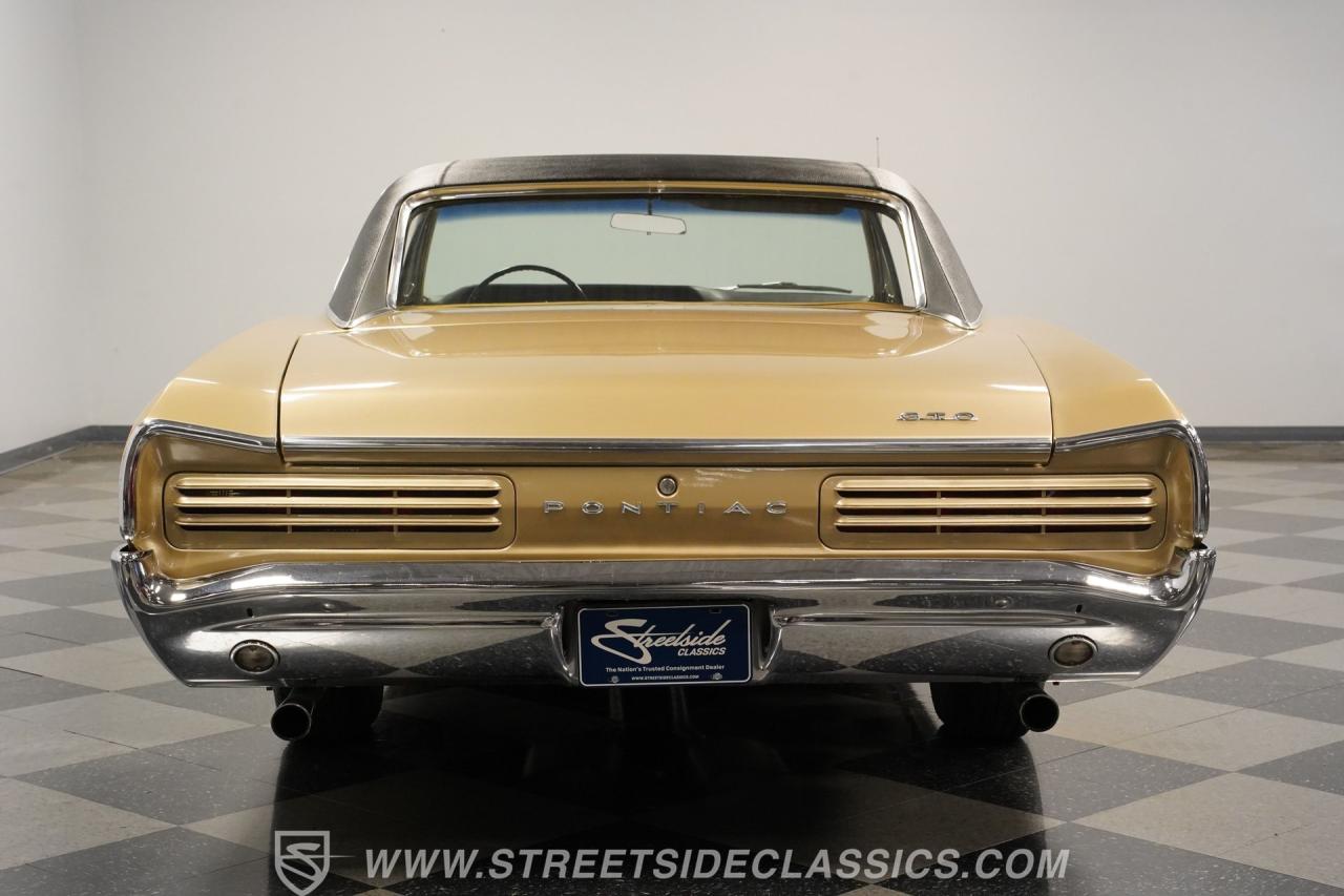 1966 Pontiac GTO Tri Power