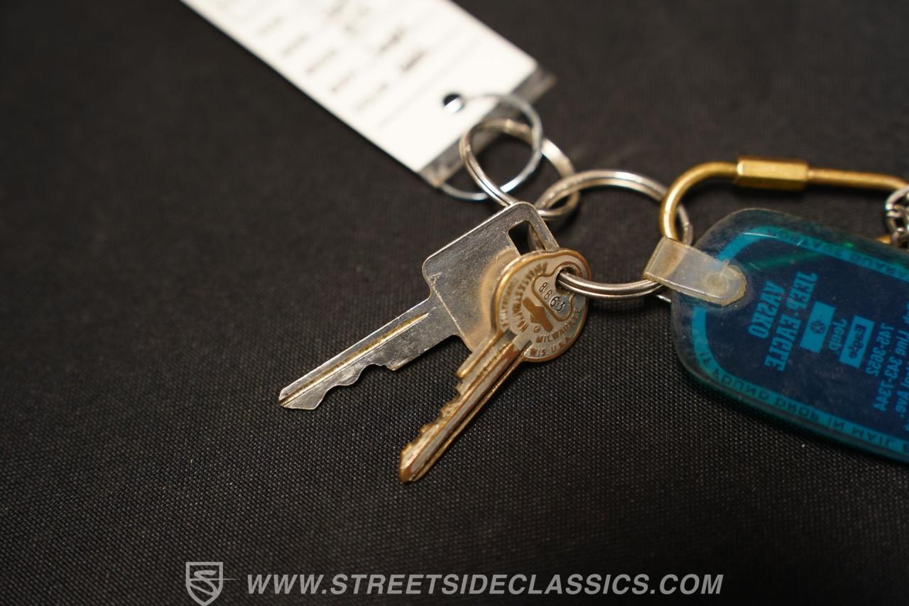 1966 Pontiac GTO Tri Power