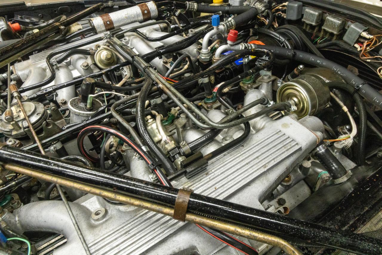 1976 Jaguar XJ12 L Series 2 &ldquo;Golden Sand with Mulberry Red leather&rdquo;