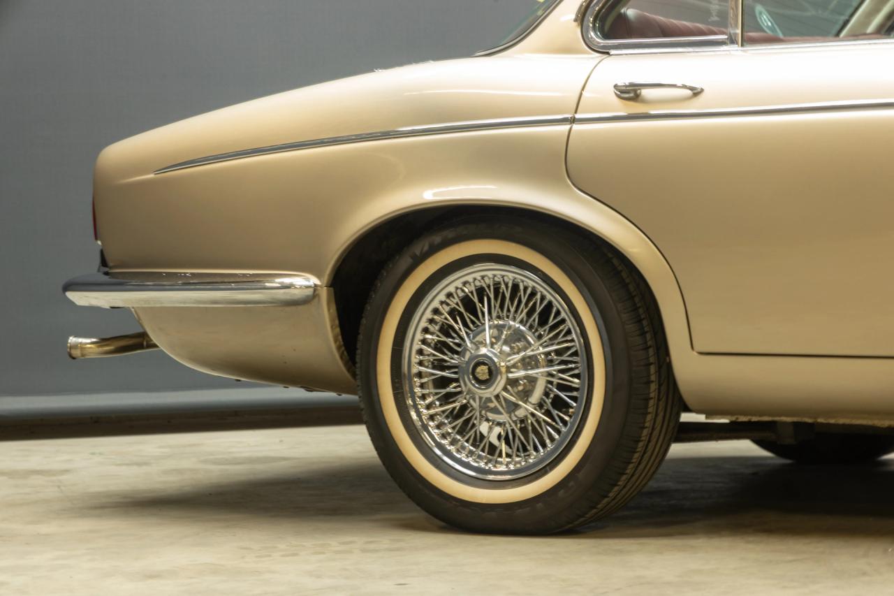 1976 Jaguar XJ12 L Series 2 &ldquo;Golden Sand with Mulberry Red leather&rdquo;