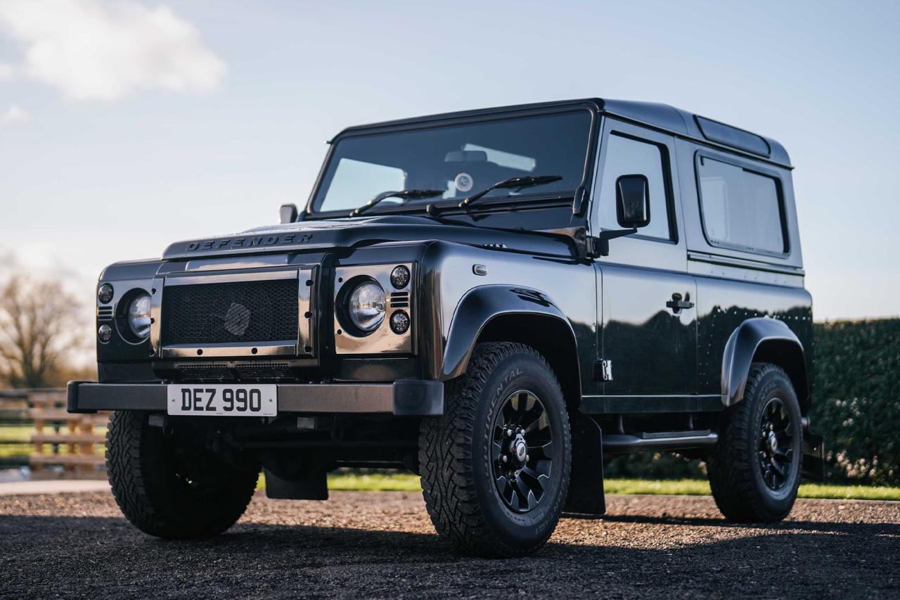 2015 Land Rover Defender 90 XS