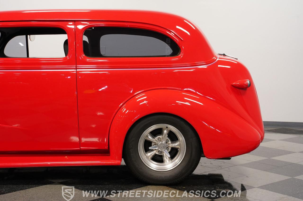 1937 Chevrolet Sedan Streetrod