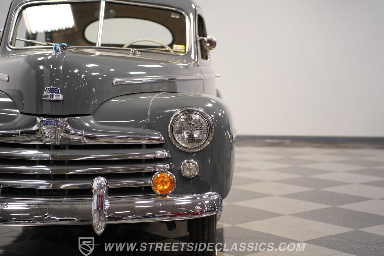 1948 Ford Super Deluxe Coupe