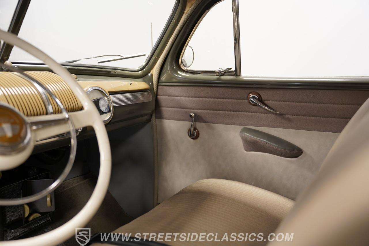 1948 Ford Super Deluxe Coupe