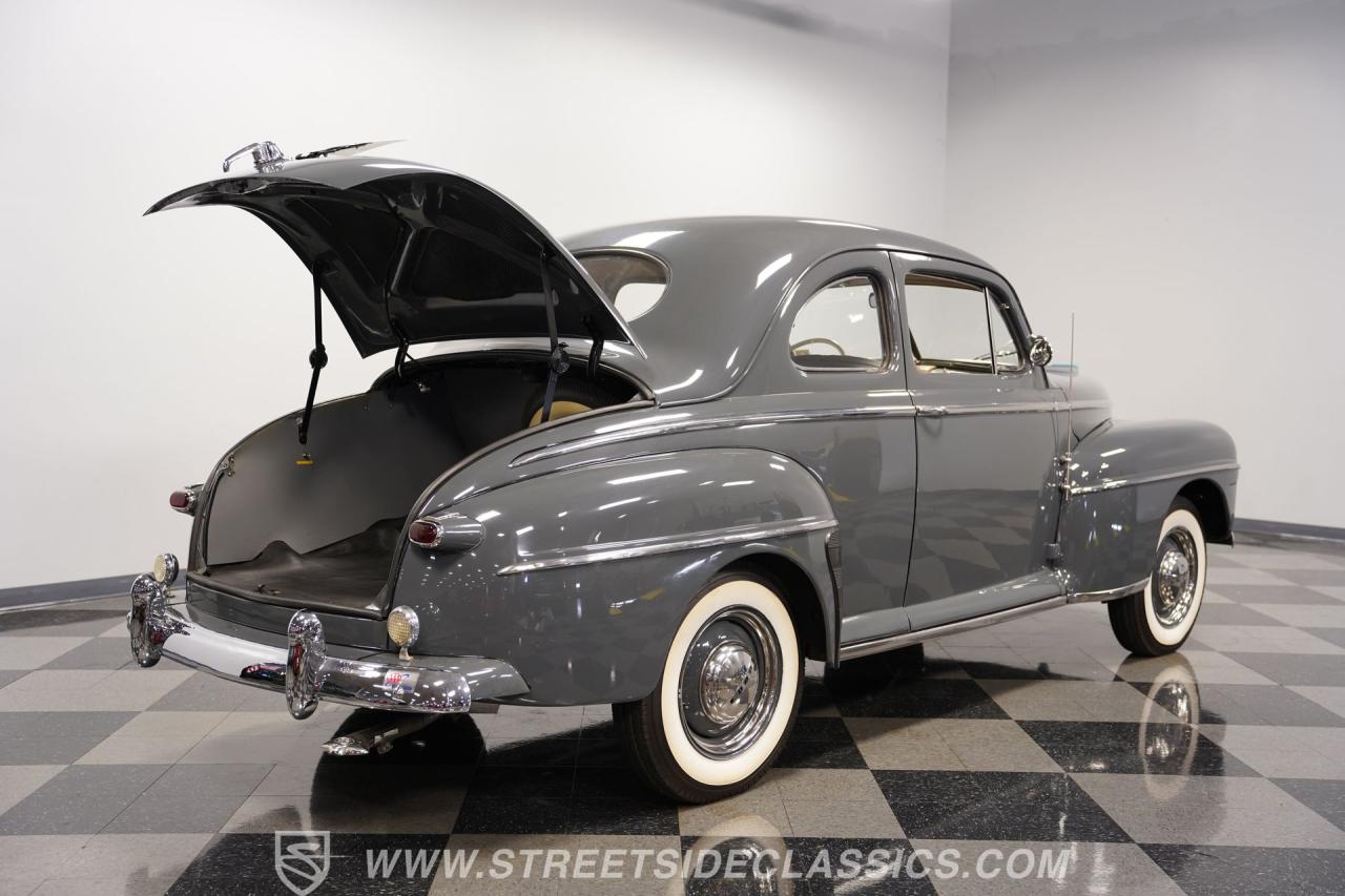 1948 Ford Super Deluxe Coupe